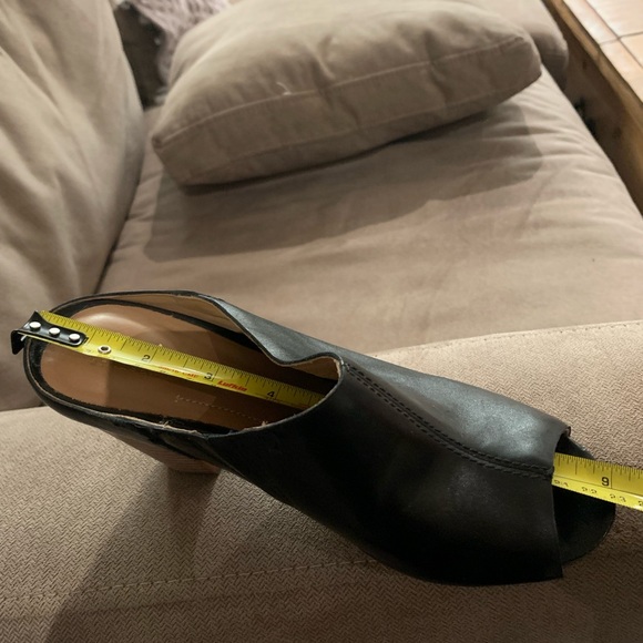 CLARKS Mules - Picture 4 of 5